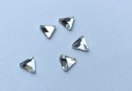 Треугольник Кристал 3*3 мм
                  
